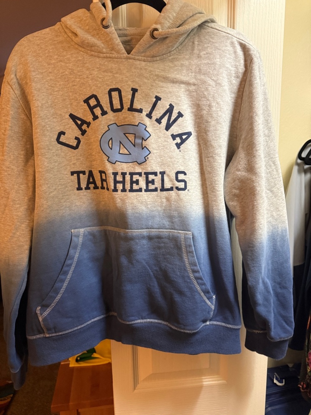 Carolina Tar Heels Ombre Hoodie Sweatshirt - Light Gray and Carolina Blue